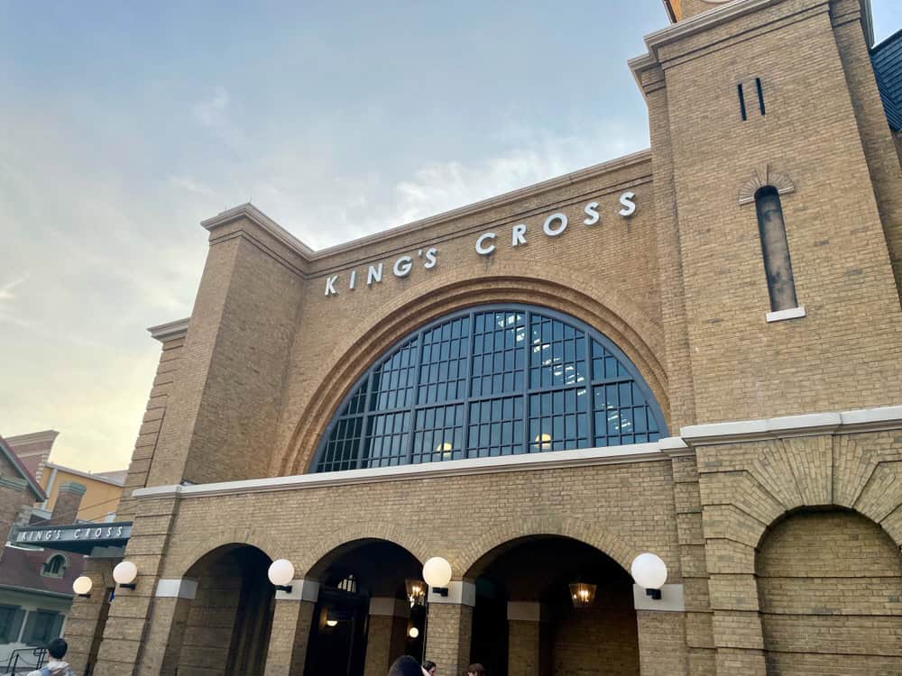 Exterior of Kings Cross Train Station at Universal Studios Orlando