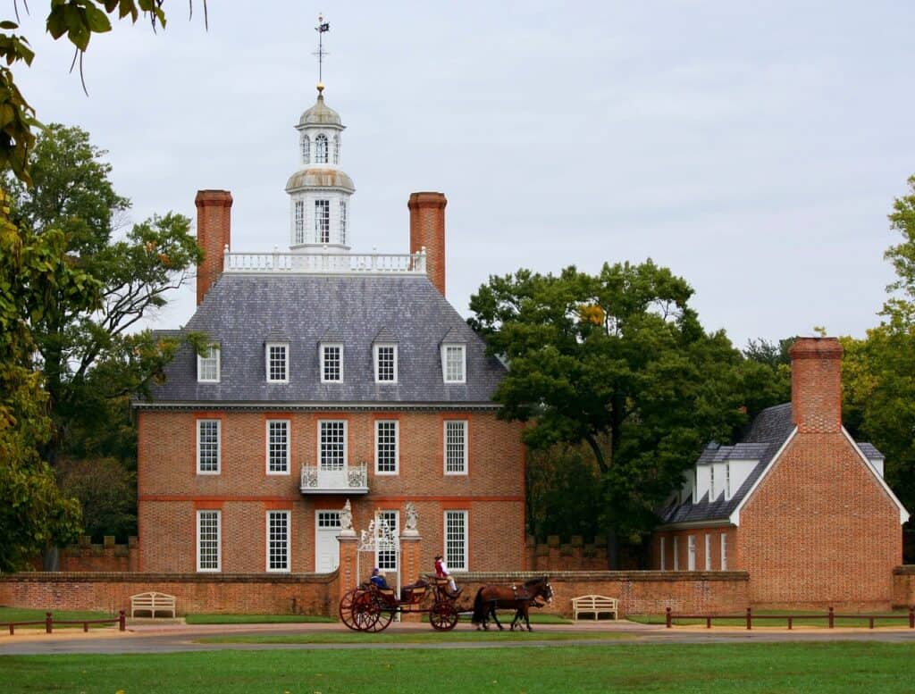 Colonial style brick building