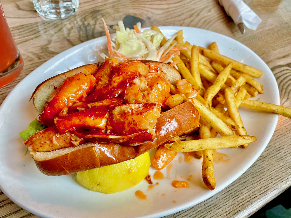 Hot Lobster Roll Famous Foods Boston Is Known For 1 1 