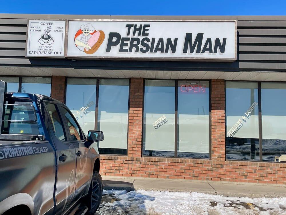 Exterior of the Persian Man bakery in Thunder Bay Ontario