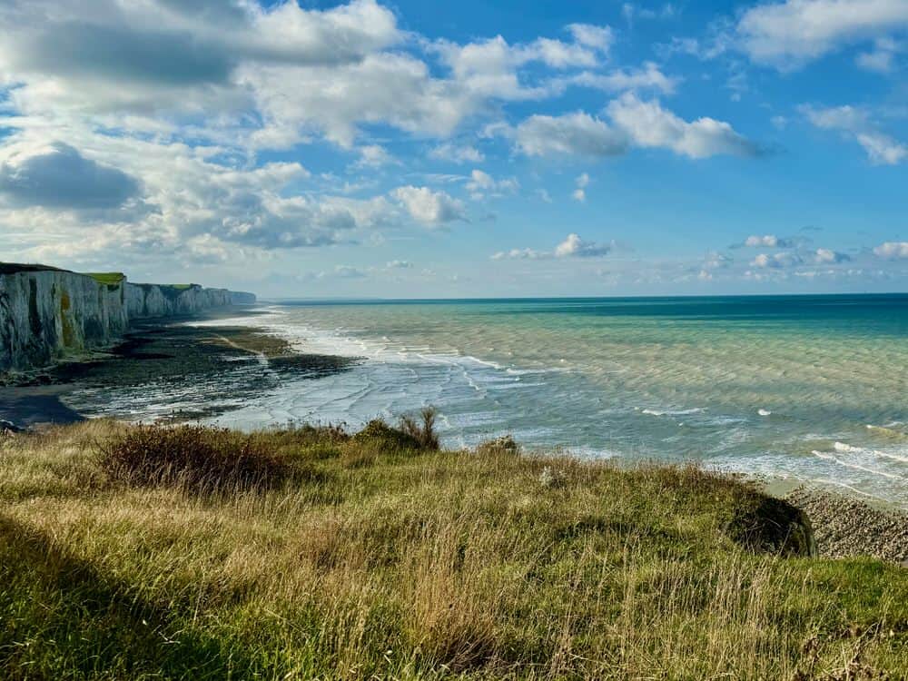 White cliffs stretch along the English channel