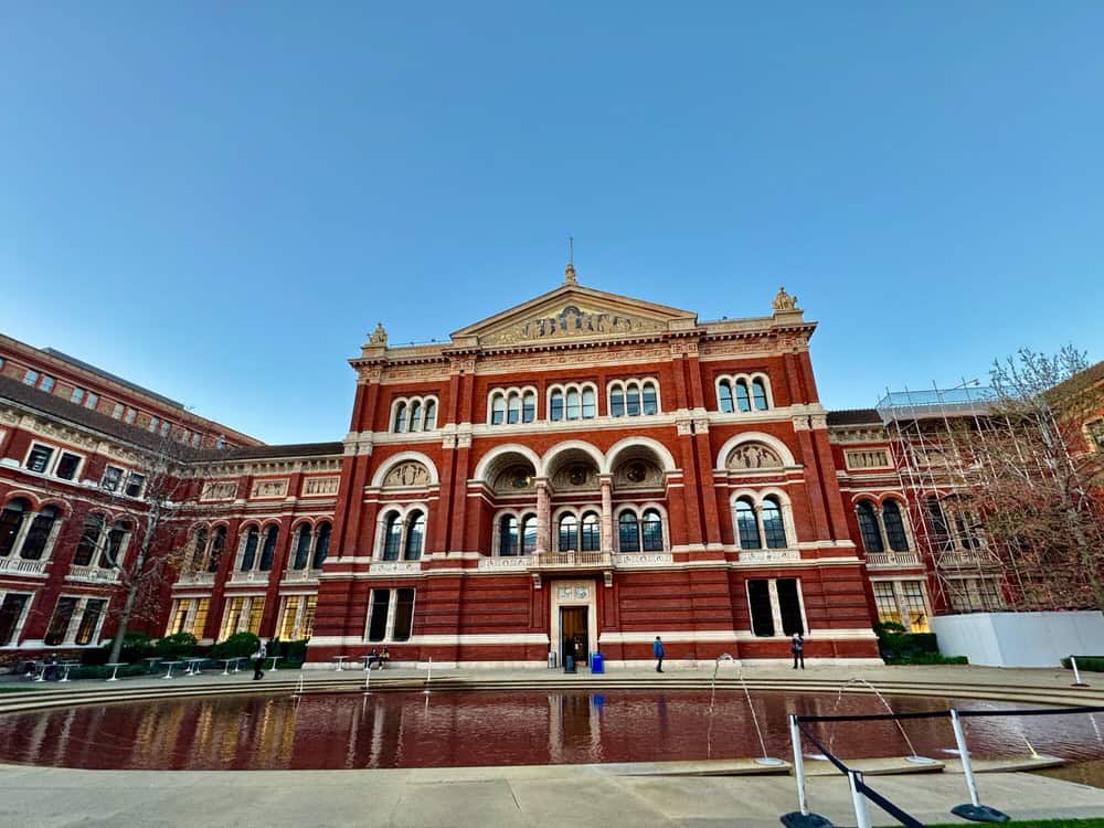 Victorian red brick courtyard and pool at Victoria and Albert Museum in South Kensington