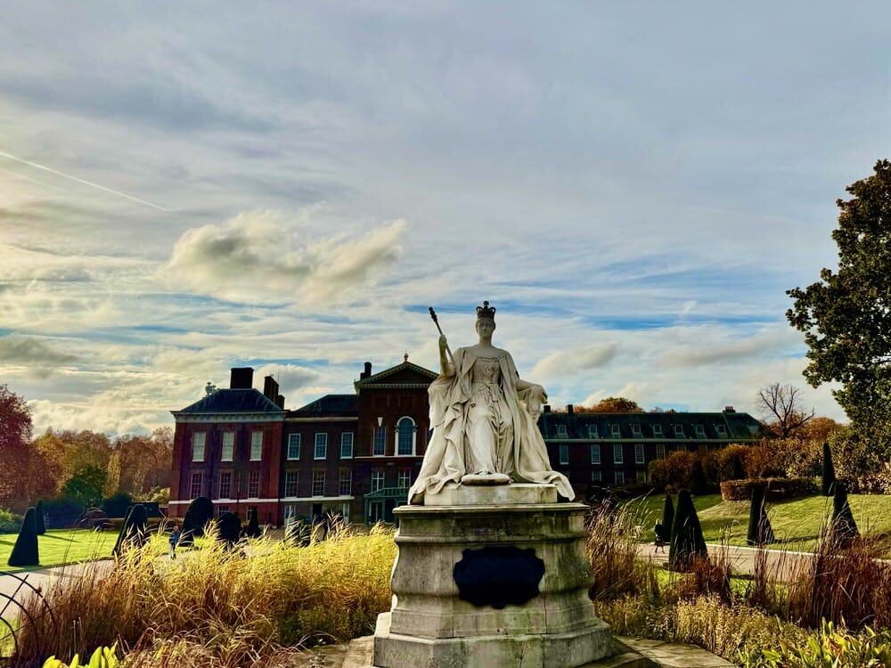 Queen Victoria statue in front of Kensington Palace on an autmn afternoon